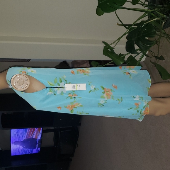 NWT Calvin Klein sleeveless shift keyhole back floral chiffon overlay - Picture 5 of 8